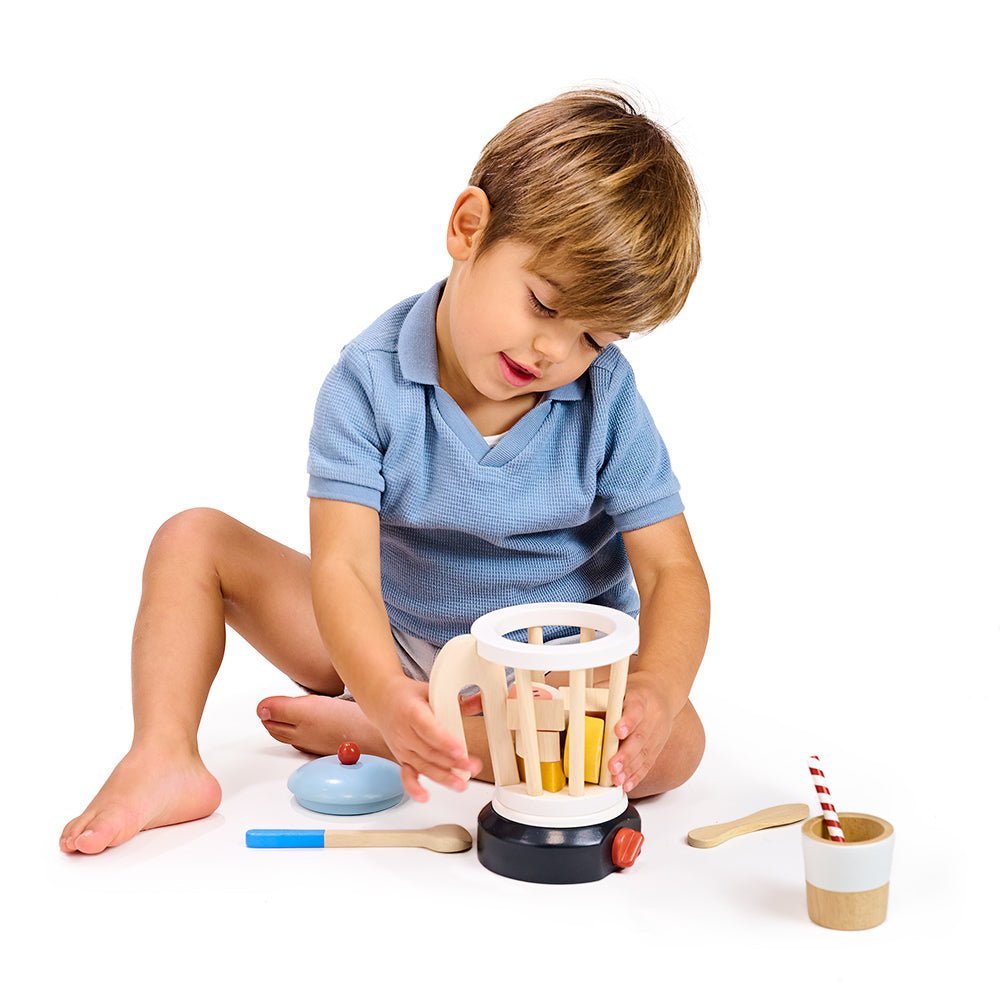 Smoothie Maker - Wooden Kitchen Role Play Toy - Spiffy - The Happiness Shop